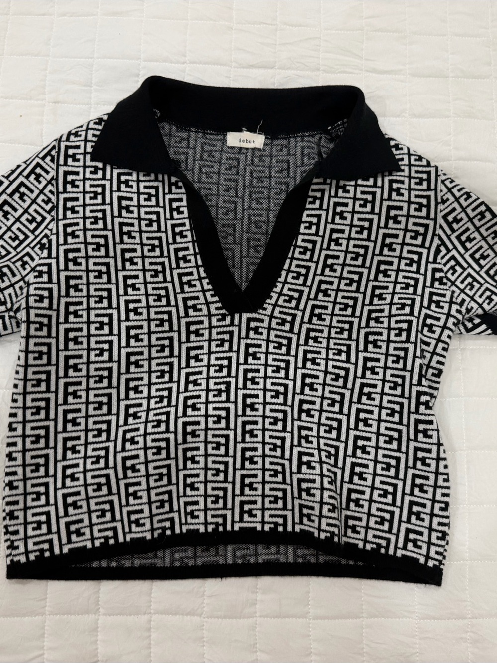 debut Black & White Patterned Knit Polo Top